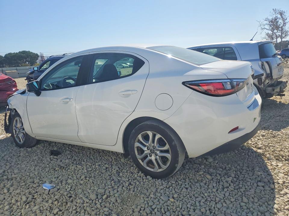 Продажа на аукционе авто 2017 Toyota Yaris Ia, vin: 3MYDLBYV2HY180119, номер лота: 70496746