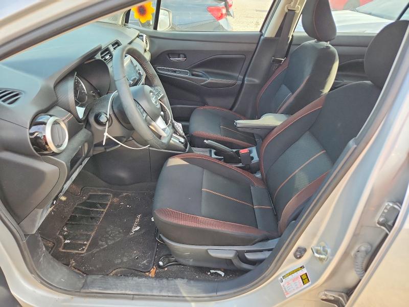 69495596 :رقم المزاد ، 3N1CN8FV4ML922105 vin ، 2021 Nissan Versa مزاد بيع