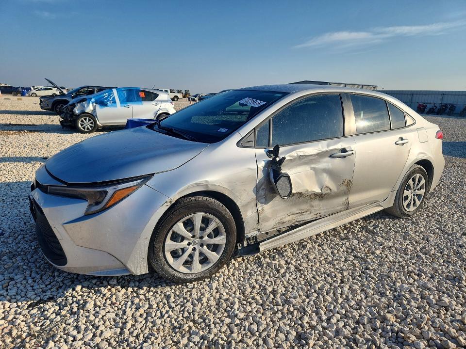 Продаж на аукціоні авто 2024 Toyota Corolla Hybrid, vin: JTDBCMFE4R3057498, номер лоту: 70215816