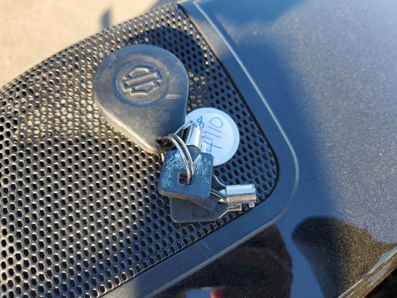 67753776 :رقم المزاد ، 1HD1KTP28MB676258 vin ، 2021 Harley-davidson Fltrxs مزاد بيع