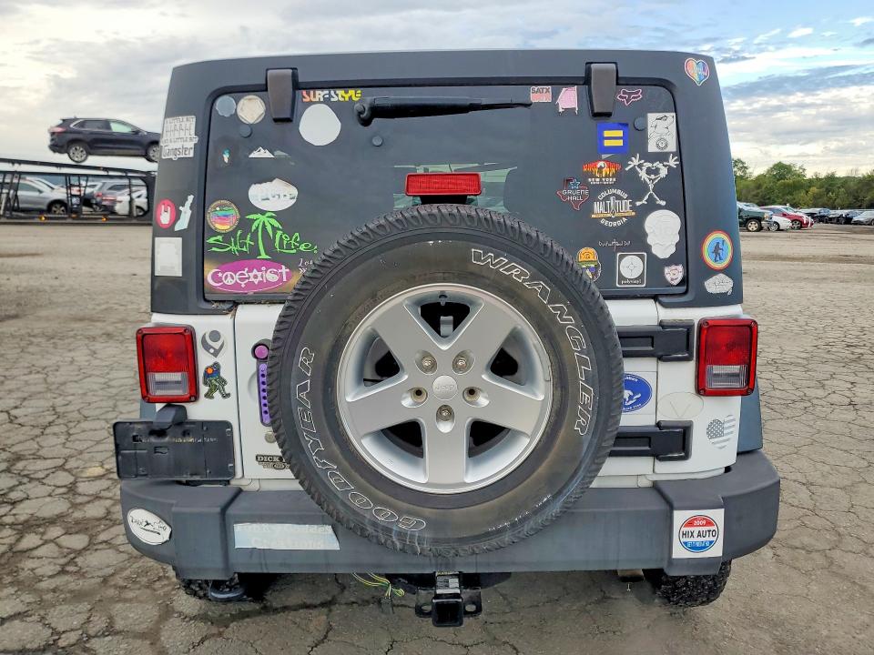 Продажа на аукционе авто 2015 Jeep Wrangler Unlimited, vin: 1C4HJWDG8FL528662, номер лота: 69727986