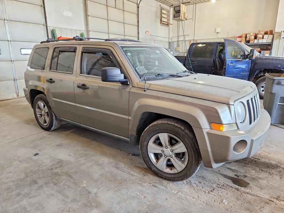 67510046 :رقم المزاد ، 1J8FT28068D637327 vin ، 2008 Jeep Patriot مزاد بيع