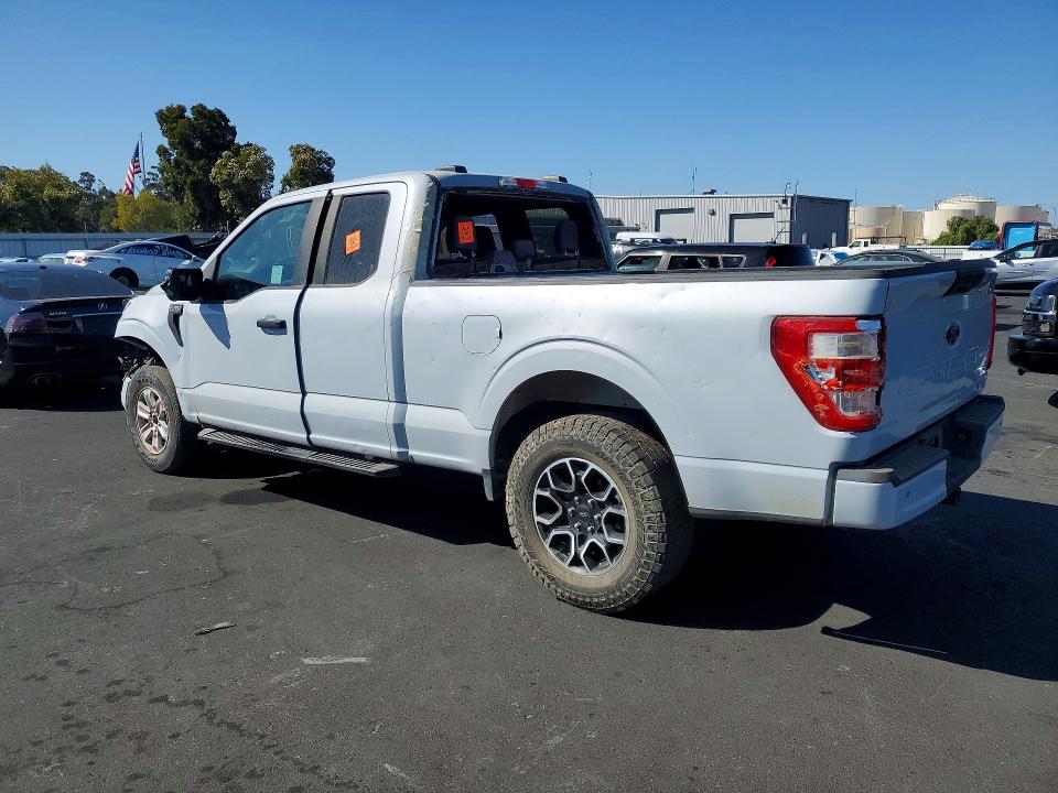 69060896 :رقم المزاد ، 1FTEX1CP2NKD51763 vin ، 2022 Ford F150 مزاد بيع