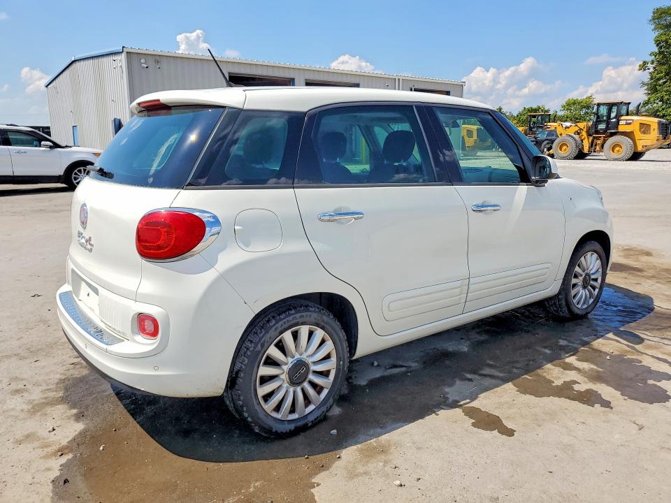 2014 Fiat 500l მანქანა იყიდება აუქციონზე, vin: ZFBCFABH2EZ026805, აუქციონის ნომერი: 67535656
