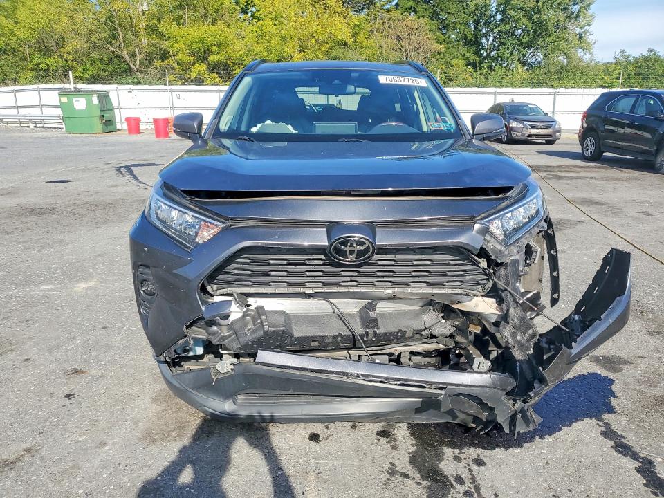 2021 Toyota Rav4 მანქანა იყიდება აუქციონზე, vin: JTMA1RFV9MD082981, აუქციონის ნომერი: 70637726
