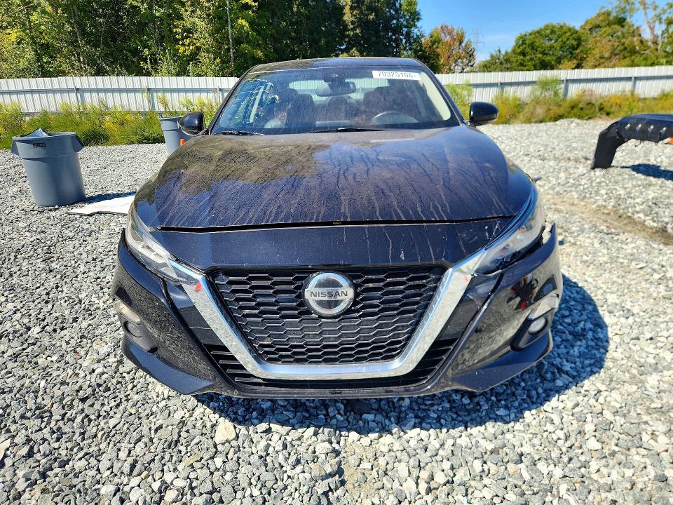 70325106 :رقم المزاد ، 1N4BL4EW8KC172014 vin ، 2019 Nissan Altima مزاد بيع