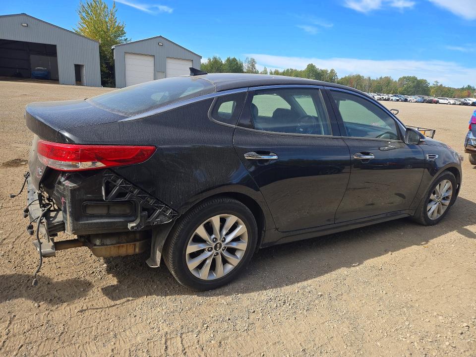68909936 :رقم المزاد ، 5XXGU4L35HG174382 vin ، 2017 Kia Optima مزاد بيع