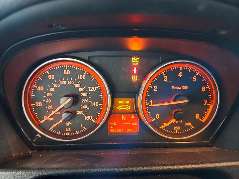 2015 Bmw X1 მანქანა იყიდება აუქციონზე, vin: WBAVM5C5XFVV94491, აუქციონის ნომერი: 68694826