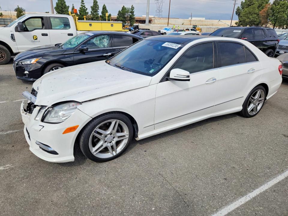 69390236 :رقم المزاد ، WDDHF5KB6DA695829 vin ، 2013 Mercedes-benz E مزاد بيع