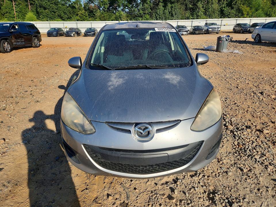 Продаж на аукціоні авто 2011 Mazda Mazda2, vin: JM1DE1HY1B0123571, номер лоту: 69252626