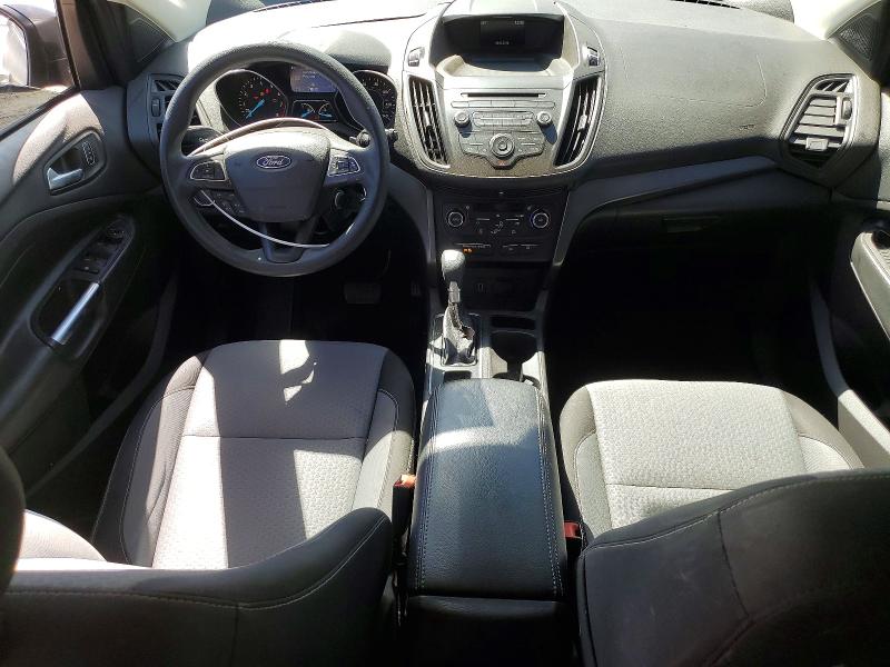 2017 Ford Escape მანქანა იყიდება აუქციონზე, vin: 1FMCU0GD8HUB44695, აუქციონის ნომერი: 67745286