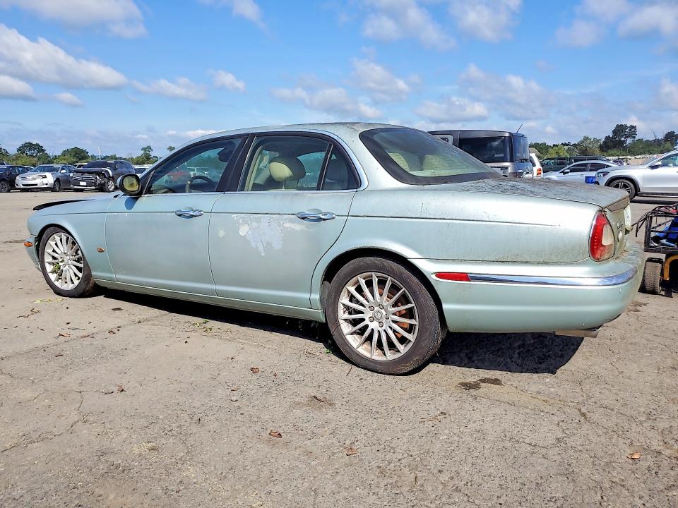 2006 Jaguar Xj8 მანქანა იყიდება აუქციონზე, vin: SAJWA71B36SH01729, აუქციონის ნომერი: 68001936