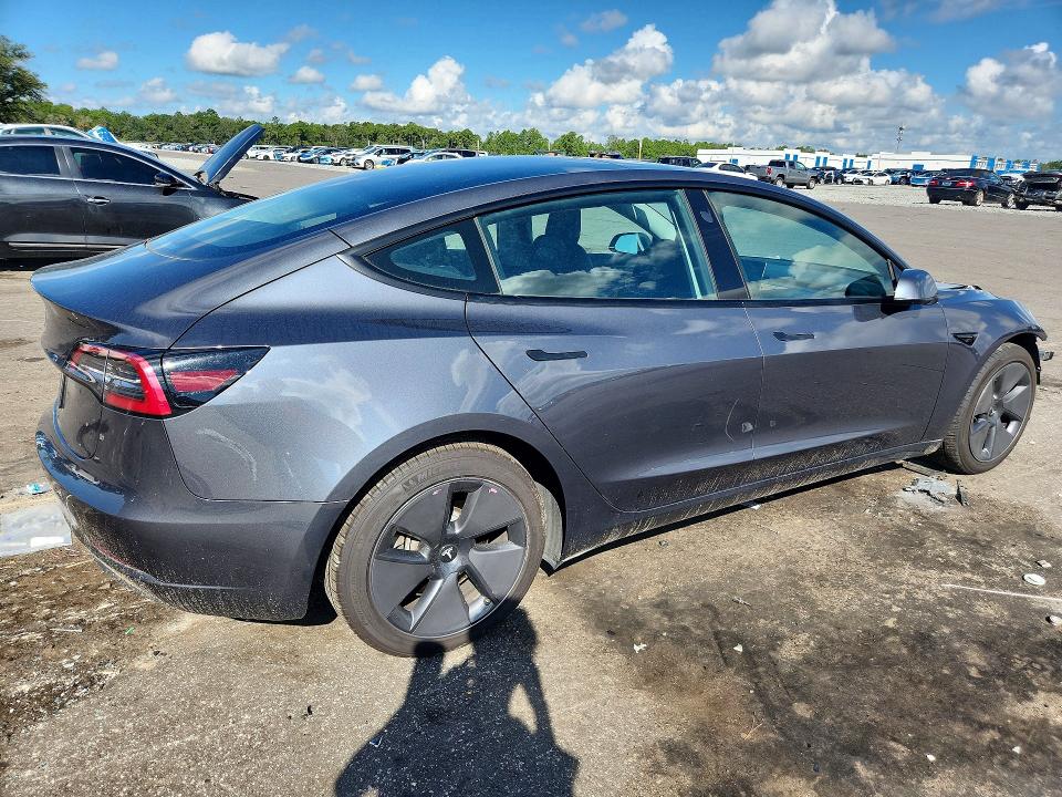 68741676 :رقم المزاد ، 5YJ3E1EA2PF420098 vin ، 2023 Tesla Model 3 مزاد بيع