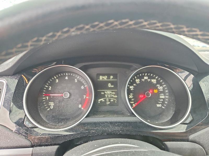 67522966 :رقم المزاد ، 3VWD17AJ0GM282627 vin ، 2016 Volkswagen Jetta مزاد بيع