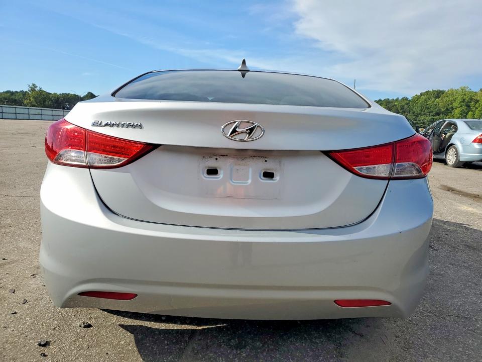 Aukcja sprzedaży 2013 Hyundai Elantra, vin: 5NPDH4AE3DH184340, numer aukcji: 68261056