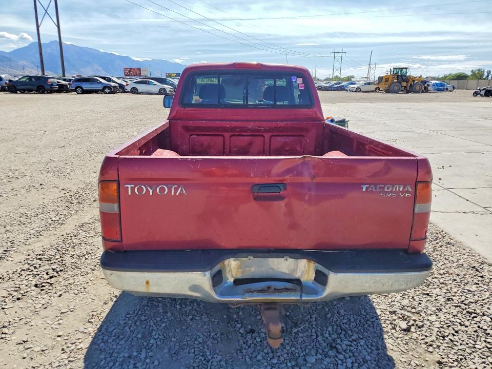 68689736 :رقم المزاد ، 4TAWN72N8YZ621146 vin ، 2000 Toyota Tacoma مزاد بيع
