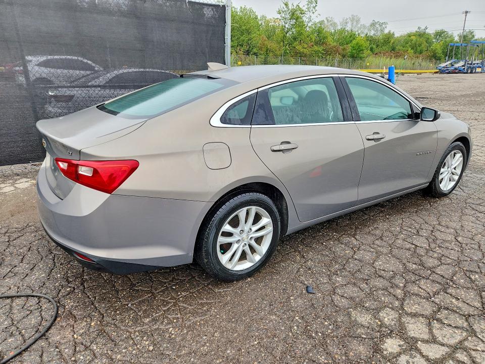 Продаж на аукціоні авто 2017 Chevrolet Malibu, vin: 1G1ZE5ST3HF150392, номер лоту: 68380136