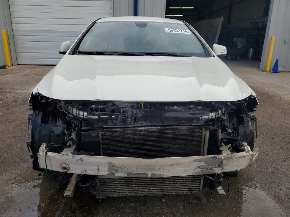 2015 Mercedes-benz Cla მანქანა იყიდება აუქციონზე, vin: WDDSJ4EBXFN176417, აუქციონის ნომერი: 68392746