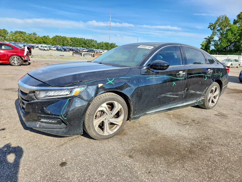 65468116 :رقم المزاد ، 1HGCV1F4XJA143775 vin ، 2018 Honda Accord مزاد بيع