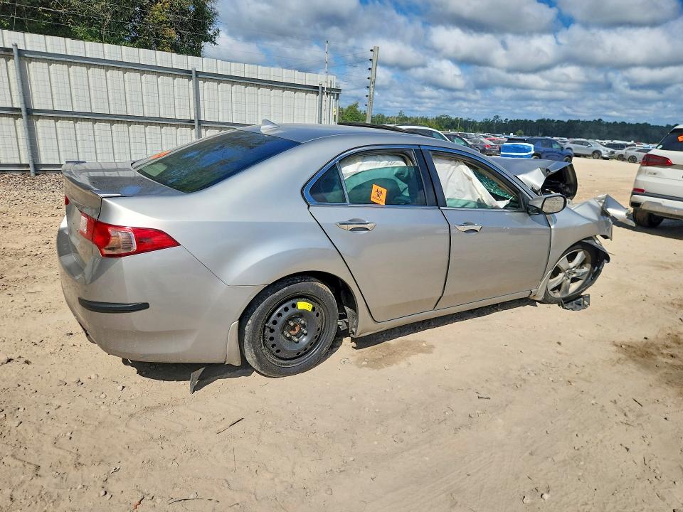 2010 Acura Tsx მანქანა იყიდება აუქციონზე, vin: JH4CU2F61AC015131, აუქციონის ნომერი: 70225106