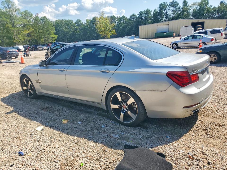 2013 Bmw 750 მანქანა იყიდება აუქციონზე, vin: WBAYF8C58DDE59394, აუქციონის ნომერი: 70031526
