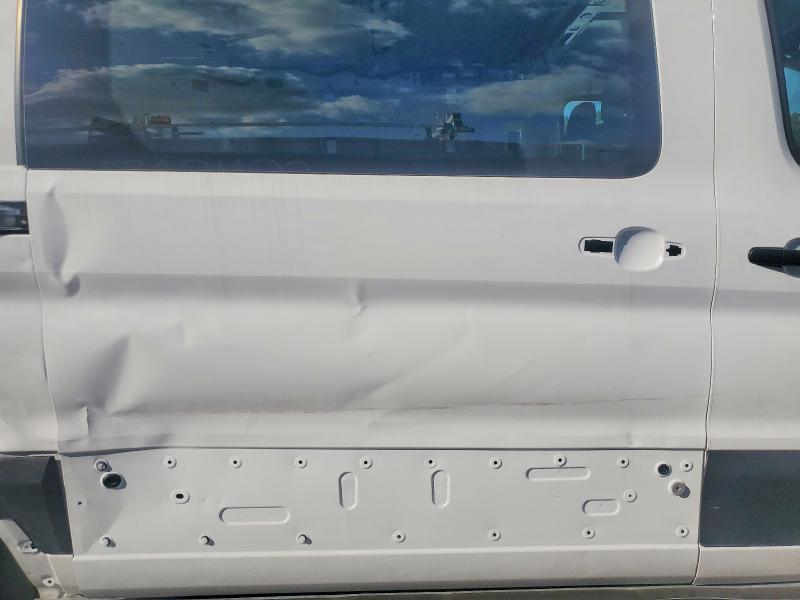 69044806 :رقم المزاد ، 1FTBR1Y82TKA63477 vin ، 2026 Ford Transit 250 مزاد بيع