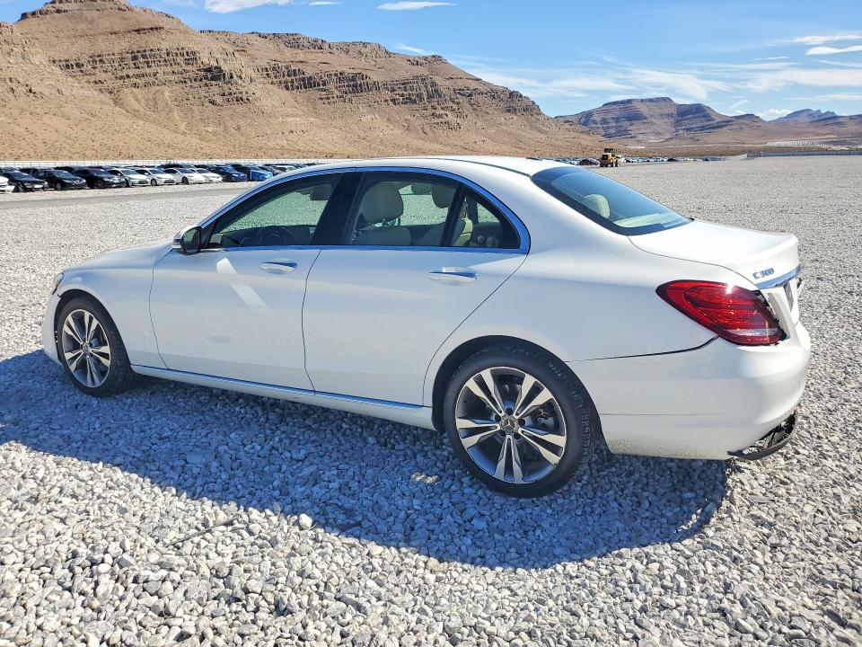 68367316 :رقم المزاد ، 55SWF4KB9HU229870 vin ، 2017 Mercedes-benz C مزاد بيع