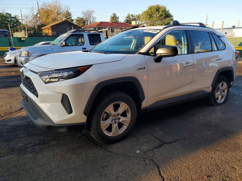 69911656 :رقم المزاد ، 2T3L6RFV5MW014271 vin ، 2021 Toyota Rav4 مزاد بيع
