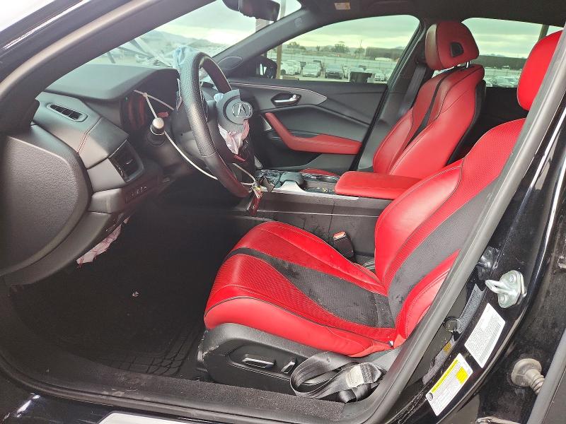 67489286 :رقم المزاد ، 19UUB6F52NA001798 vin ، 2022 Acura Tlx مزاد بيع