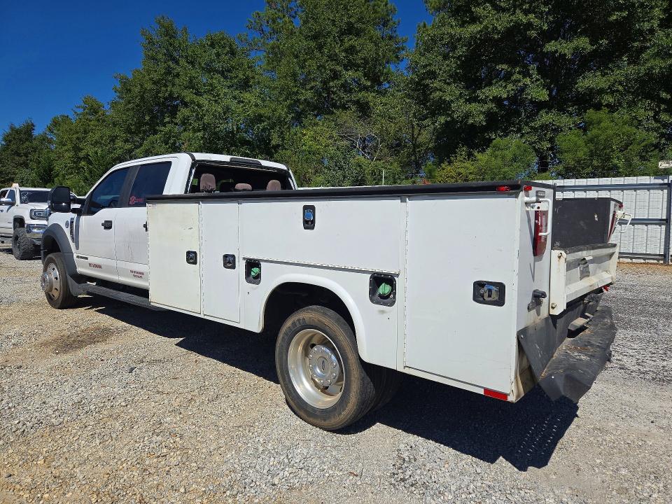 69613436 :رقم المزاد ، 1FD0W5HT1KEF23314 vin ، 2019 Ford F550 مزاد بيع