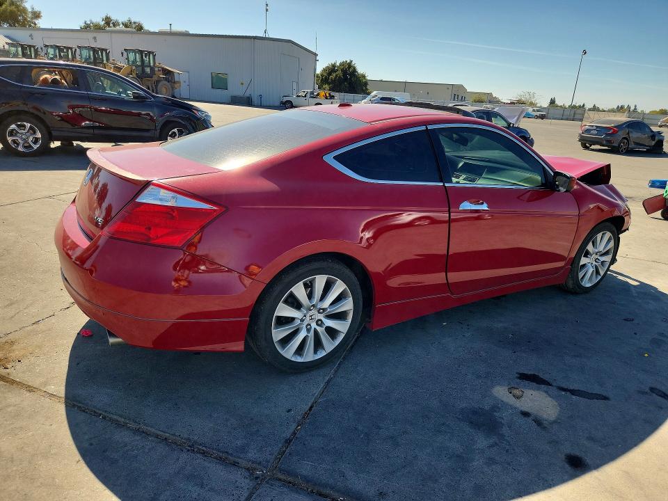 Продажа на аукционе авто 2009 Honda Accord, vin: 1HGCS22869A008540, номер лота: 70184916