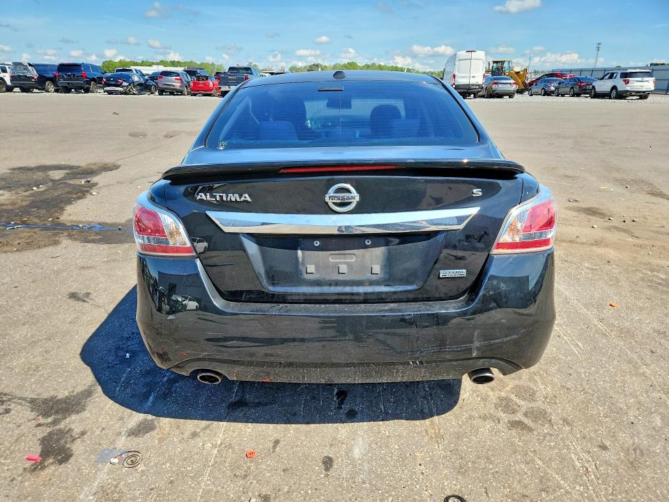 Продажа на аукционе авто 2015 Nissan Altima, vin: 1N4AL3AP4FC579435, номер лота: 68270826