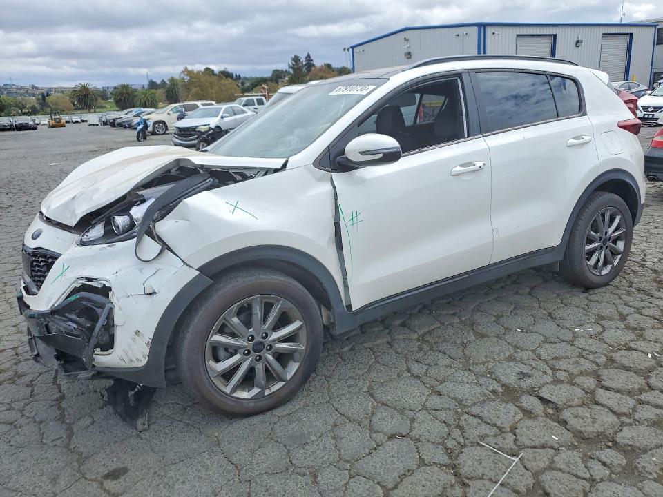 Продажа на аукционе авто 2022 Kia Sportage, vin: KNDP6CAC2N7020658, номер лота: 67910736