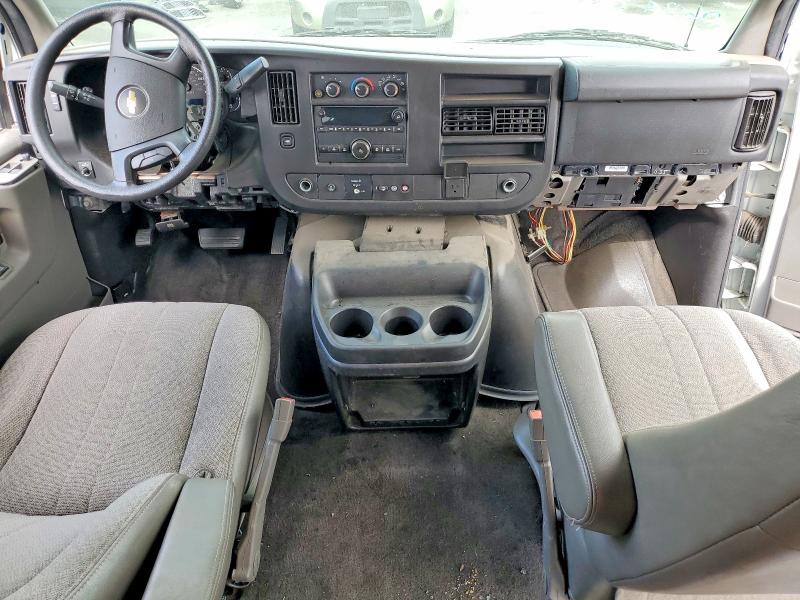 2015 Chevrolet Express G2500 მანქანა იყიდება აუქციონზე, vin: 1GBWGRFF3F1226692, აუქციონის ნომერი: 69806016