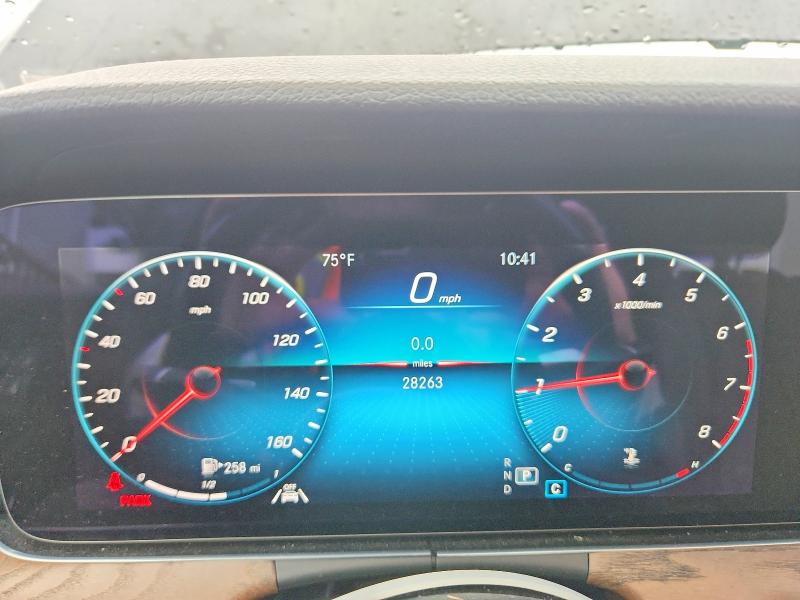 Продажа на аукционе авто 2021 Mercedes-benz E, vin: W1KZF8EB9MA933996, номер лота: 66695366