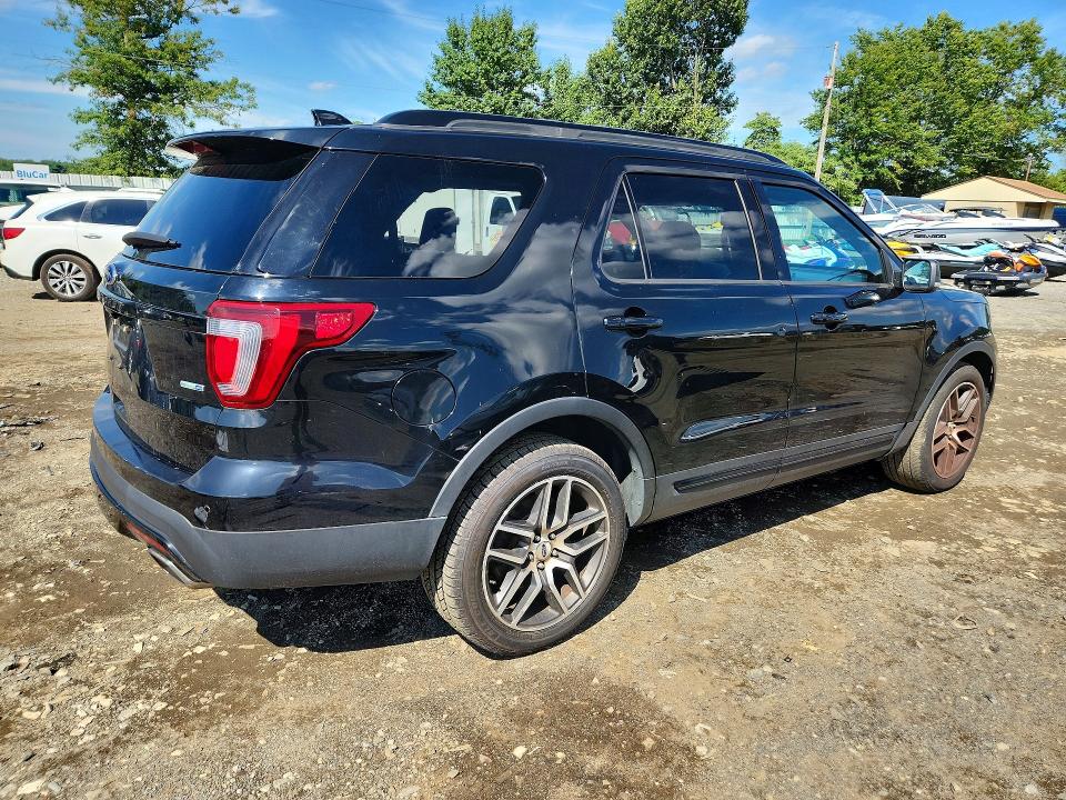 2017 Ford Explorer მანქანა იყიდება აუქციონზე, vin: 1FM5K8GT8HGC36330, აუქციონის ნომერი: 65810236