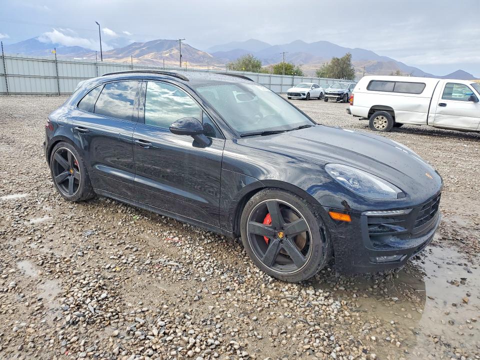Продажа на аукционе авто 2017 Porsche Macan, vin: WP1AG2A52HLB54241, номер лота: 70027856
