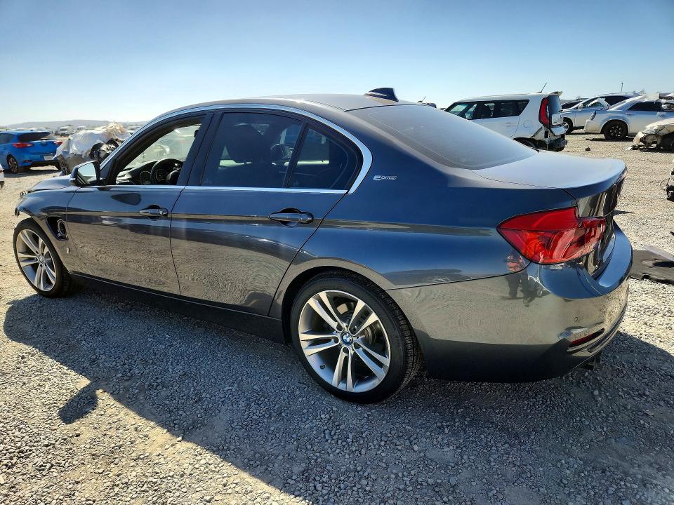 2018 Bmw 330e მანქანა იყიდება აუქციონზე, vin: WBA8E1C55JA178450, აუქციონის ნომერი: 70725226