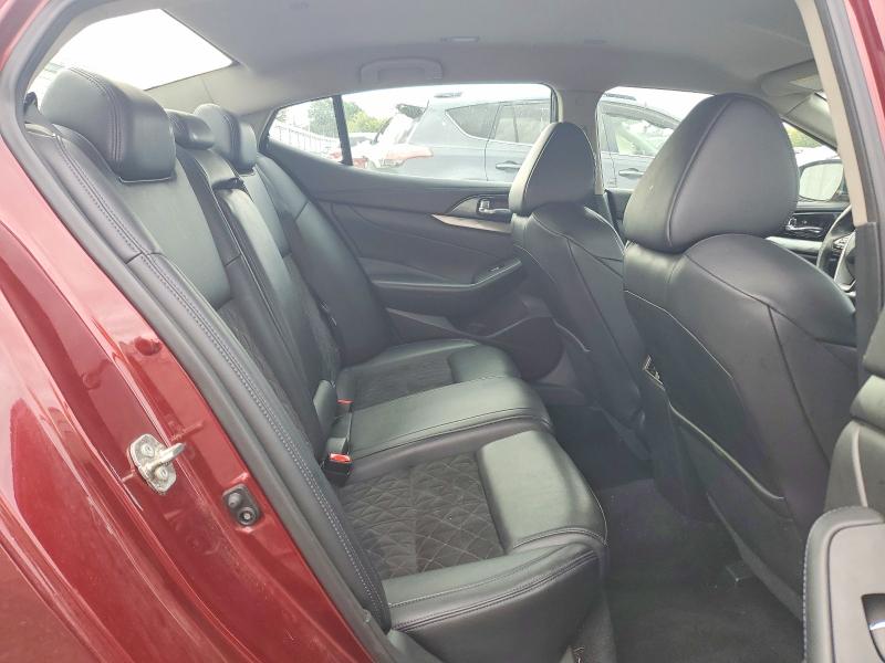 70937616 :رقم المزاد ، 1N4AA6AP0HC418932 vin ، 2017 Nissan Maxima مزاد بيع