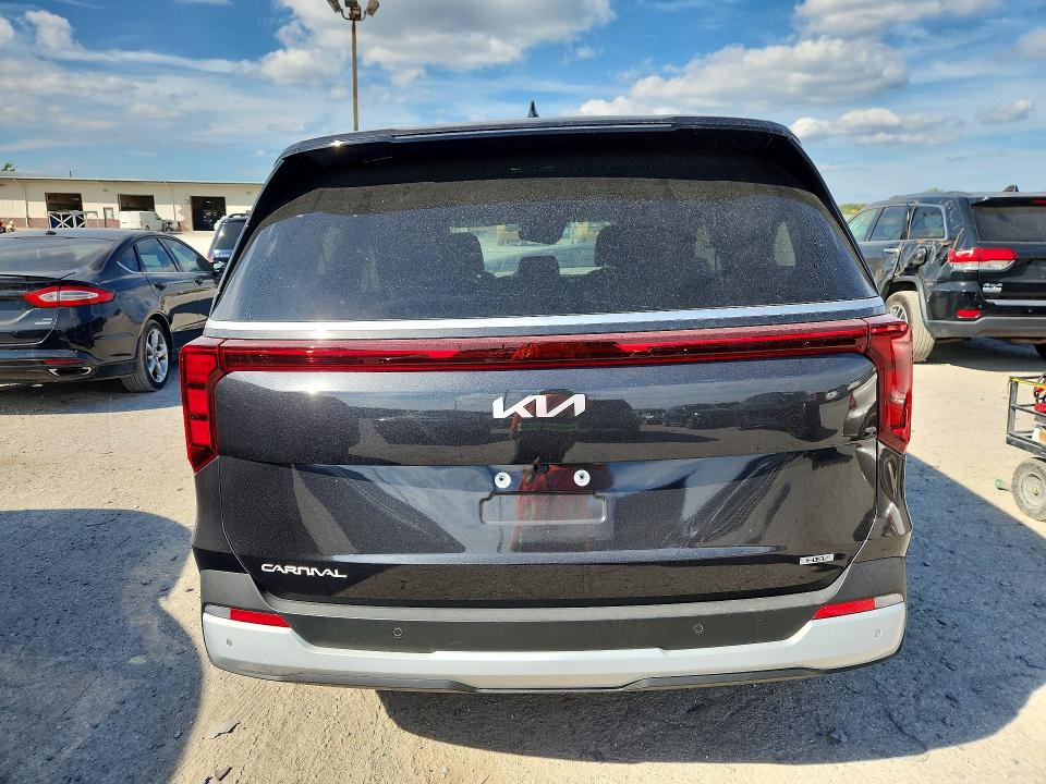 Auction sale of the 2026 Kia Carnival, vin: KNDNB5KA7T6161188, lot number: 67863226