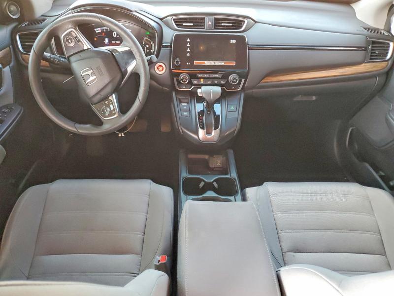70141846 :رقم المزاد ، 7FARW1H5XJE055977 vin ، 2018 Honda Cr-v مزاد بيع