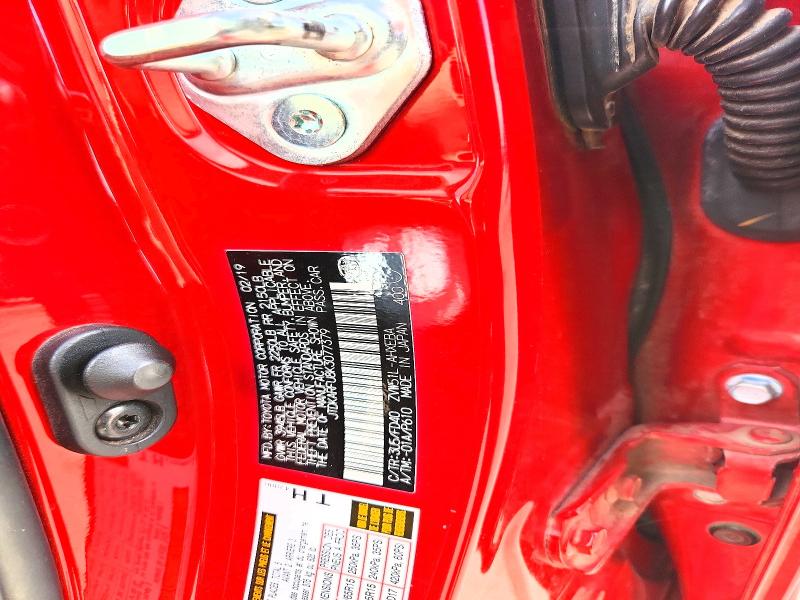 69161646 :رقم المزاد ، JTDKARFU8K3077379 vin ، 2019 Toyota Prius مزاد بيع