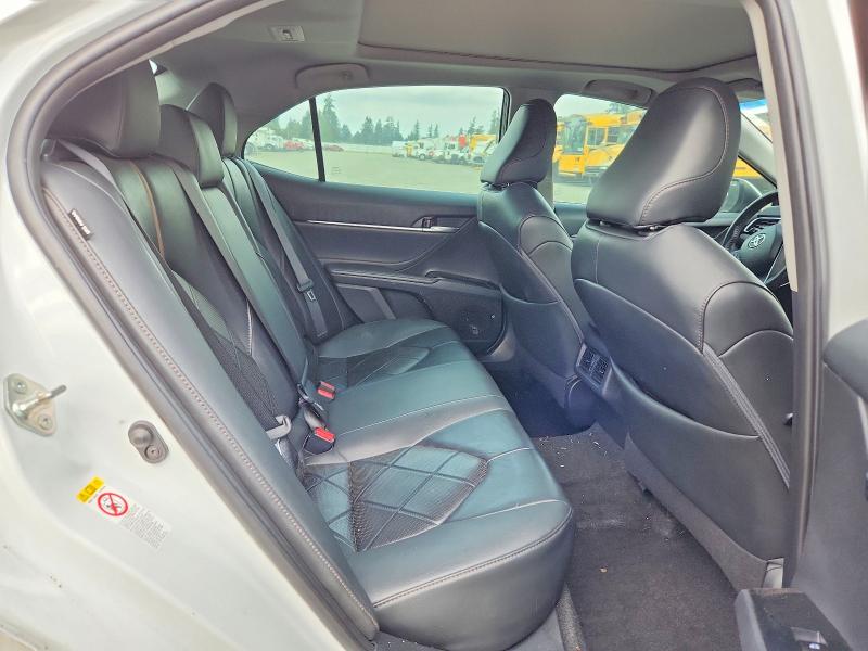 Aukcja sprzedaży 2018 Toyota Camry, vin: 4T1B11HK8JU057814, numer aukcji: 68614016