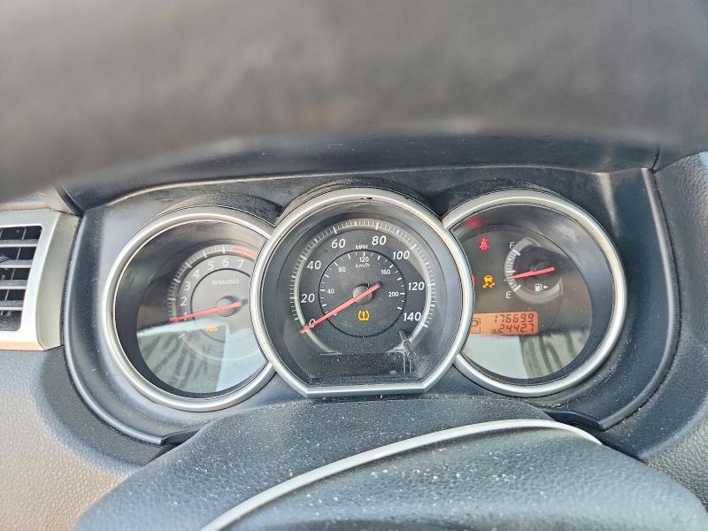 67138126 :رقم المزاد ، 3N1BC1CP0BL402656 vin ، 2011 Nissan Versa مزاد بيع