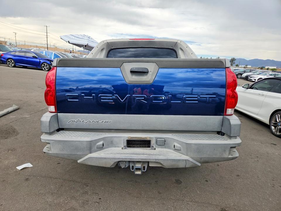 2002 Chevrolet Avalanche მანქანა იყიდება აუქციონზე, vin: 3GNEC13T82G236538, აუქციონის ნომერი: 67924026