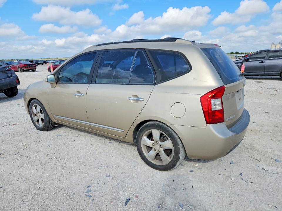 69173636 :رقم المزاد ، KNAFG526777089276 vin ، 2007 Kia Rondo مزاد بيع