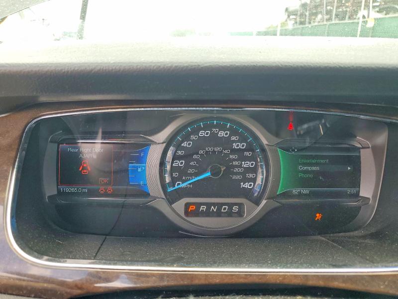 68899616 :رقم المزاد ، 1FAHP2F83FG114801 vin ، 2015 Ford Taurus مزاد بيع