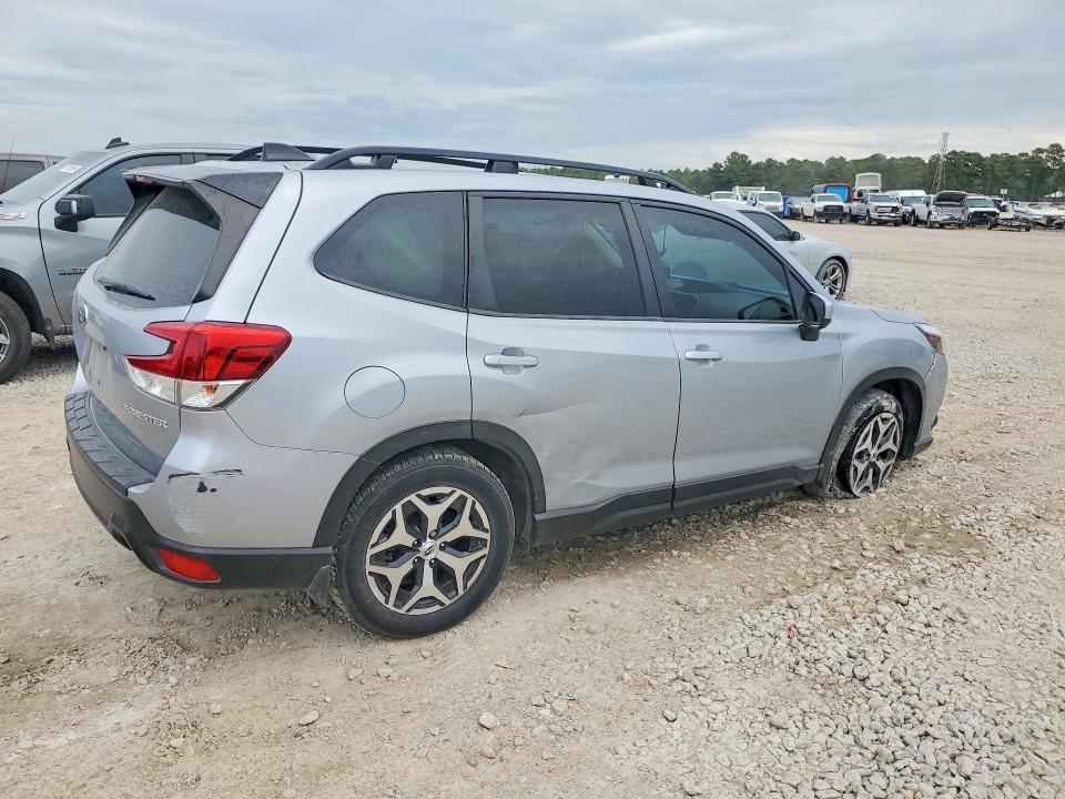 2024 Subaru Forester მანქანა იყიდება აუქციონზე, vin: JF2SKADC4RH420213, აუქციონის ნომერი: 67004316