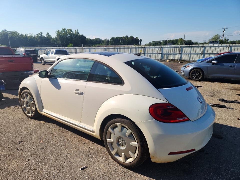 69774606 :رقم المزاد ، 3VWHP7AT6CM638431 vin ، 2012 Volkswagen Beetle مزاد بيع