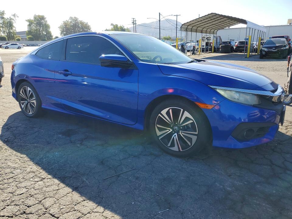 68359456 :رقم المزاد ، 2HGFC3B73GH354244 vin ، 2016 Honda Civic مزاد بيع